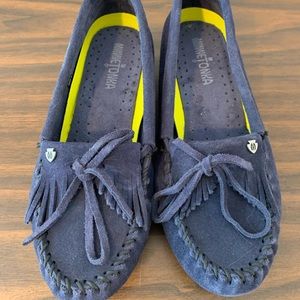 Size 8.5 Minnetonka Kilty